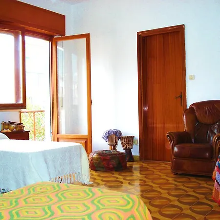 Casa Oreste Leone Guest house *